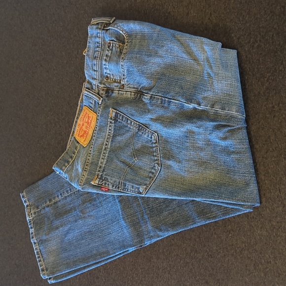 Levi's Other - Levi's 559 Jeans